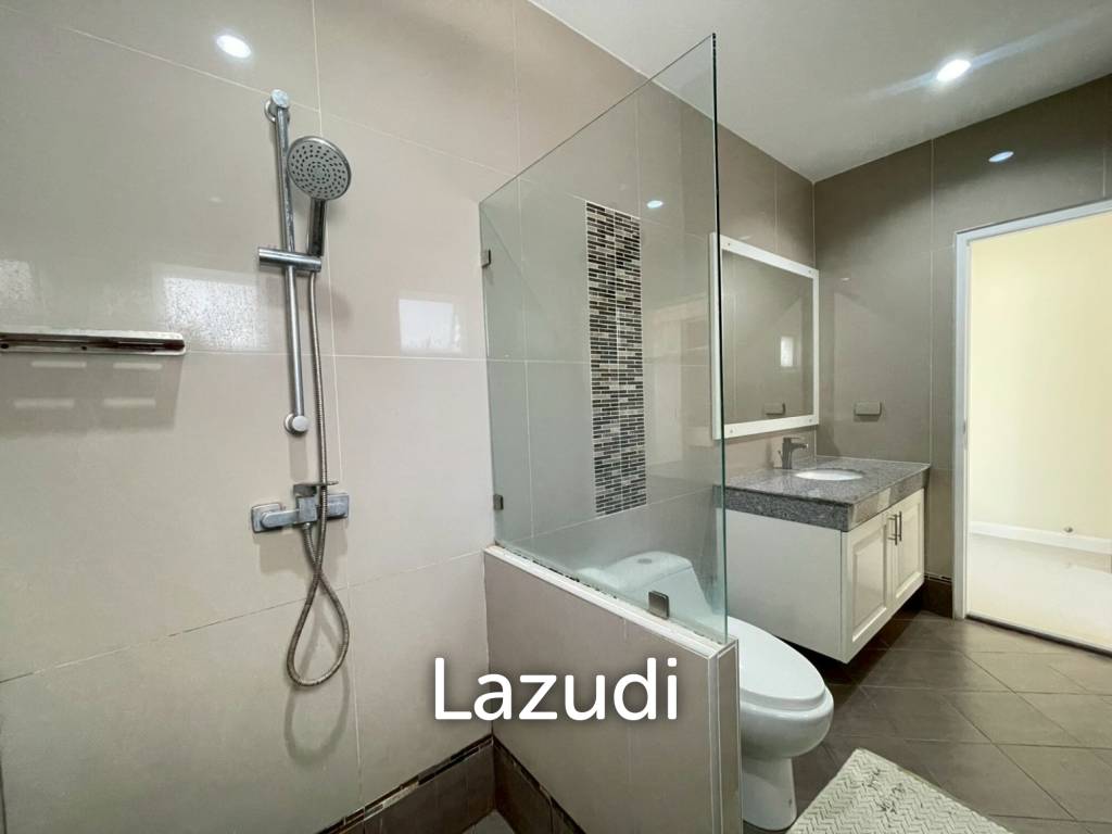 Emerald Scenery: 3-Bedroom Villa, Hua Hin (Soi 112)