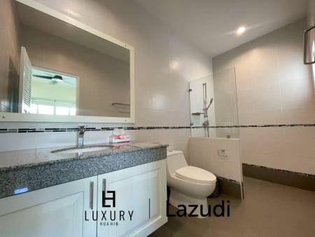 Emerald Scenery: 3-Bedroom Villa, Hua Hin (Soi 112)