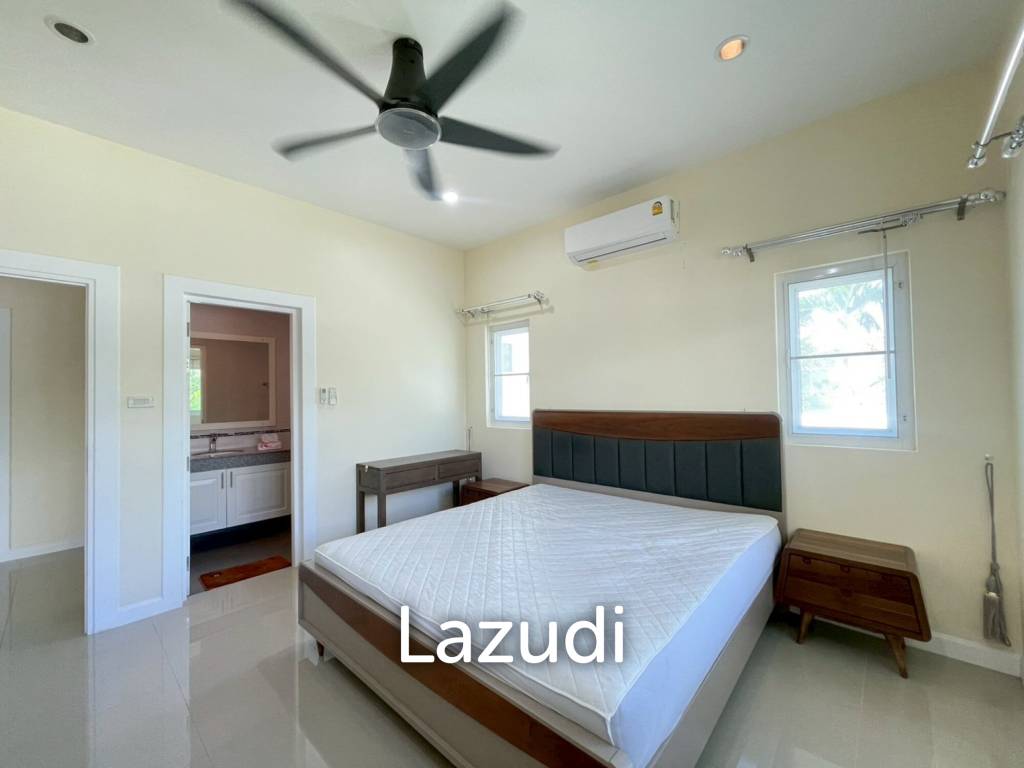 Emerald Scenery: 3-Bedroom Villa, Hua Hin (Soi 112)