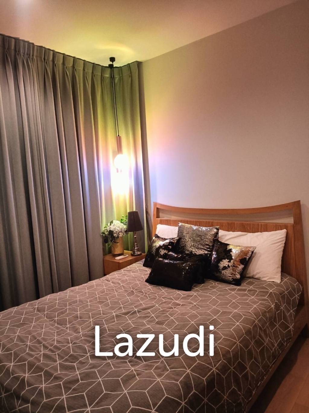 2 Beds 2 Baths 80 SQ.M HQ Thong Lor