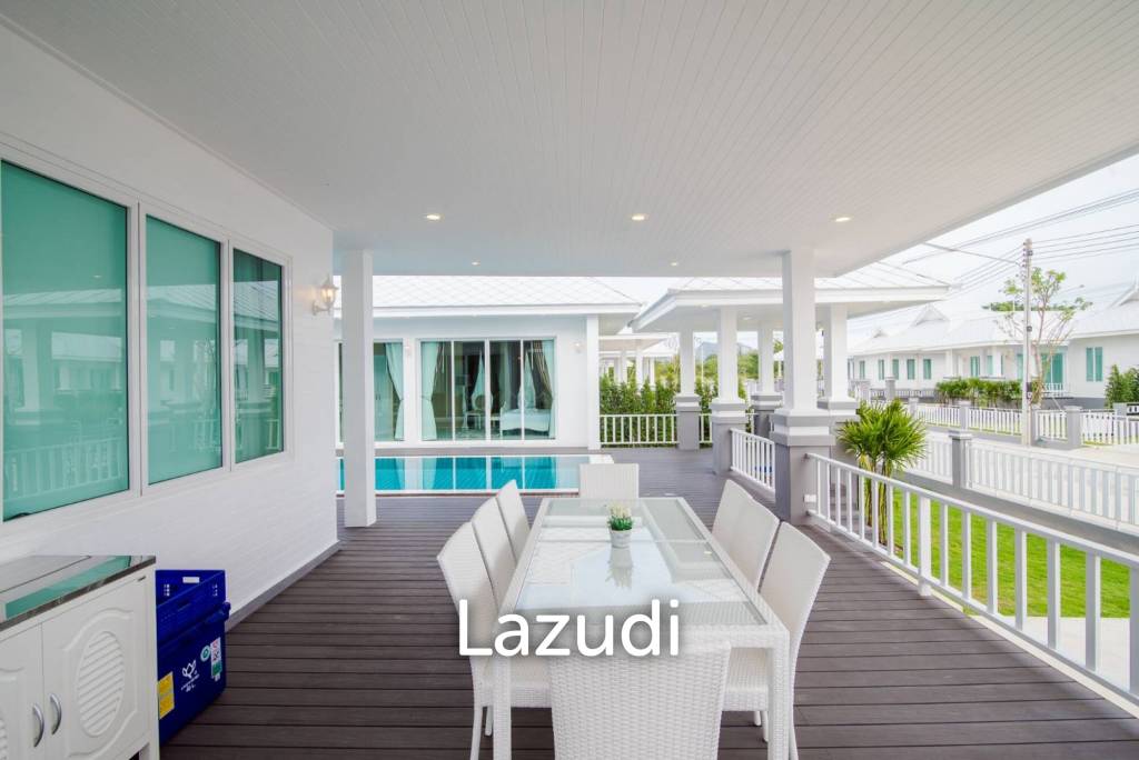 Luxurious 4-Bedroom Pool Villa in Hua Hin