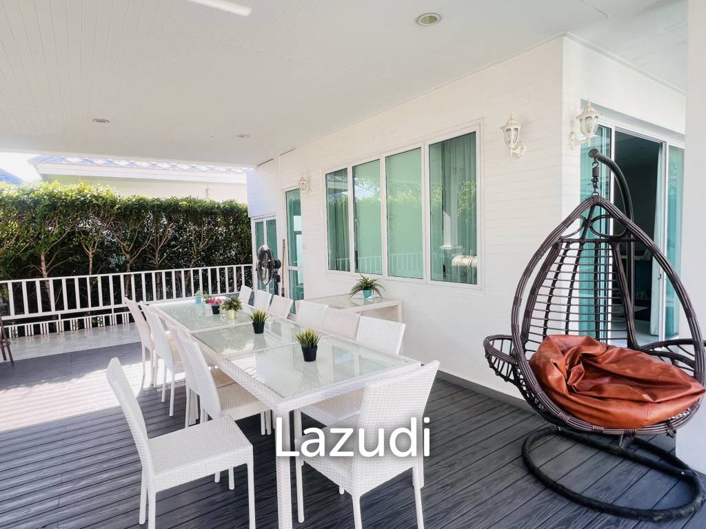 Luxurious 4-Bedroom Pool Villa in Hua Hin