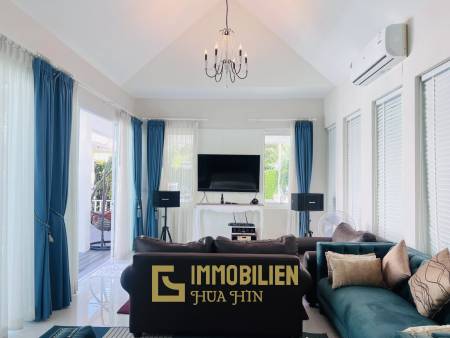 Luxuriöse Pool Villa mit 4 Schlafzimmern in Hua Hin