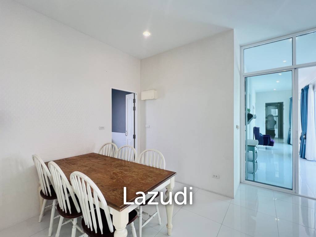 Luxurious 4-Bedroom Pool Villa in Hua Hin