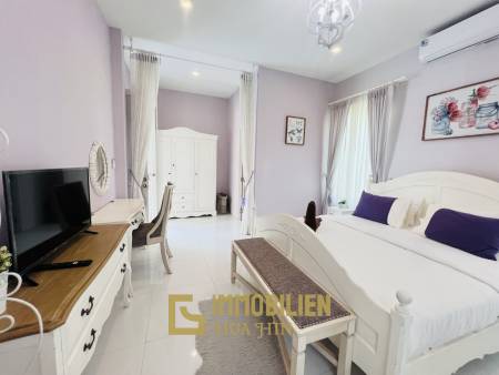 Luxuriöse Pool Villa mit 4 Schlafzimmern in Hua Hin