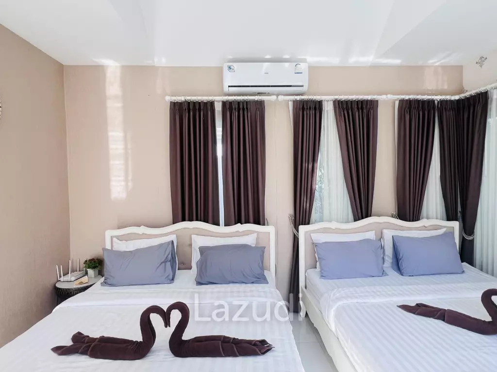 Luxurious 4-Bedroom Pool Villa in Hua Hin