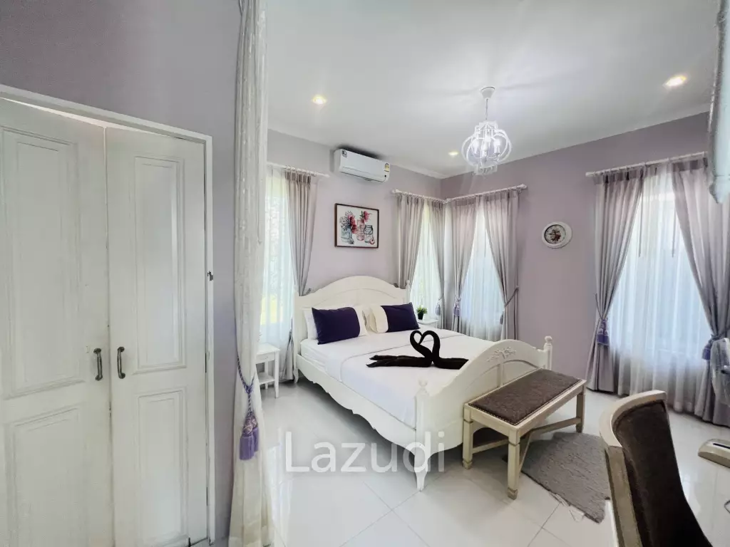 Luxurious 4-Bedroom Pool Villa in Hua Hin
