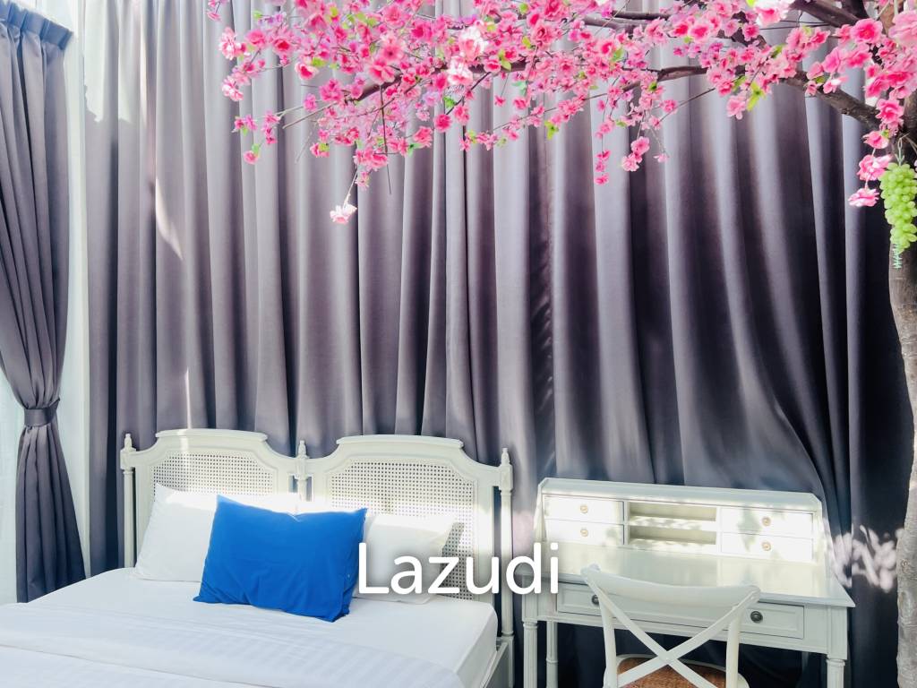 Luxurious 4-Bedroom Pool Villa in Hua Hin