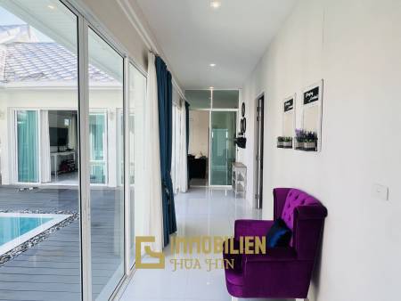 Luxuriöse Pool Villa mit 4 Schlafzimmern in Hua Hin