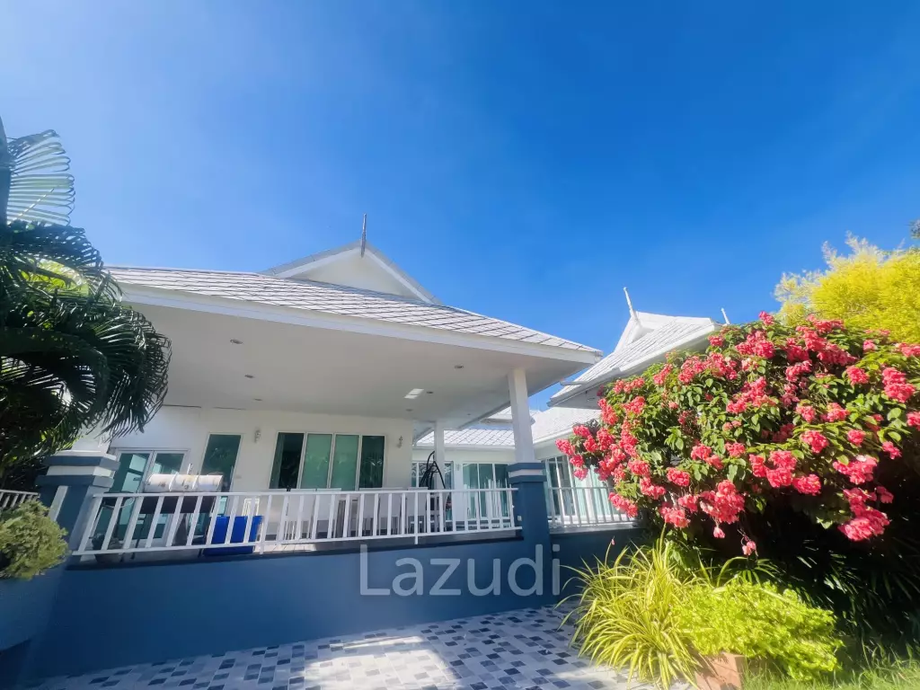 Luxurious 4-Bedroom Pool Villa in Hua Hin