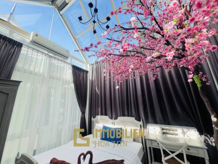 Luxuriöse Pool Villa mit 4 Schlafzimmern in Hua Hin