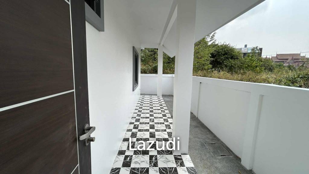 SINGLE POOL VILLA ON SOI 88 : 3 bed with large land plot