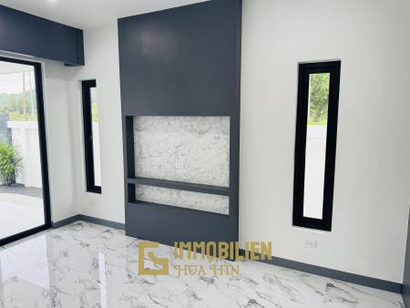 Piscine / 4 chambres / terrain de 850 m²