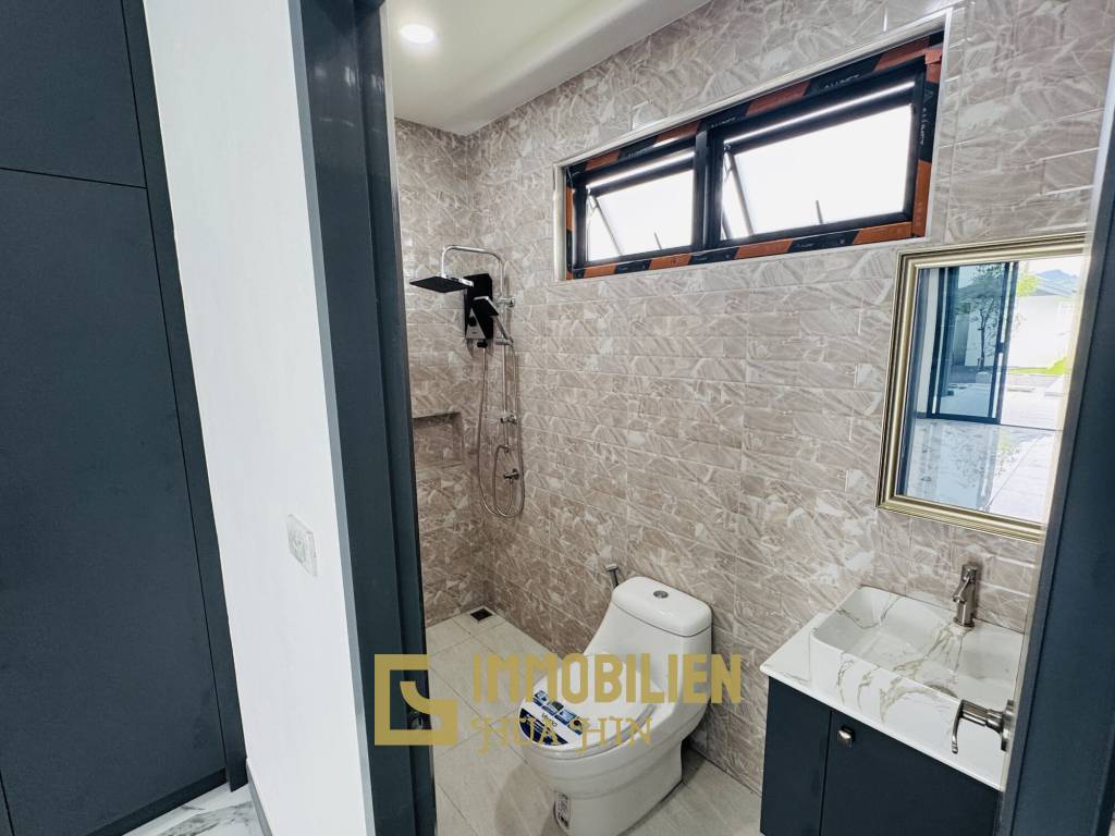 Piscine / 4 chambres / terrain de 850 m²