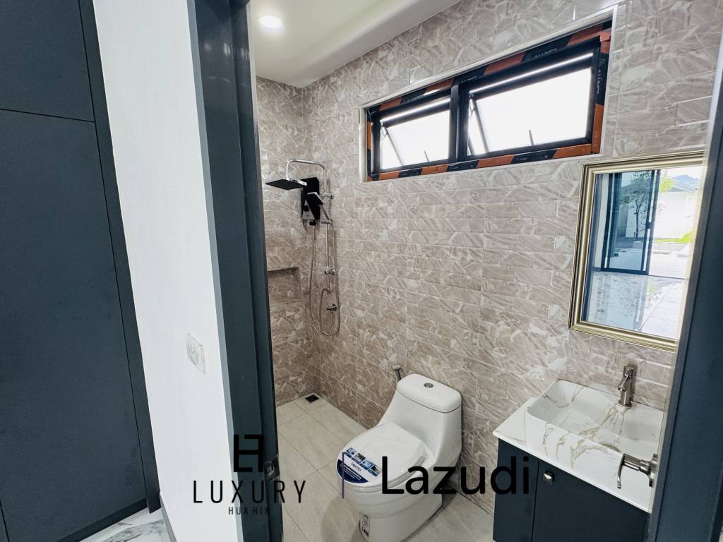 Sam Roi Yot: Brand-New 4-Bedroom Pool Villa Modern, No Fees