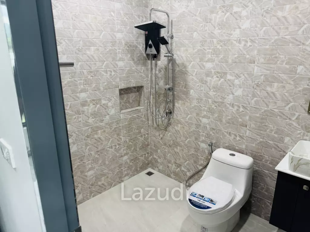 Sam Roi Yot: Brand-New 4-Bedroom Pool Villa Modern, No Fees