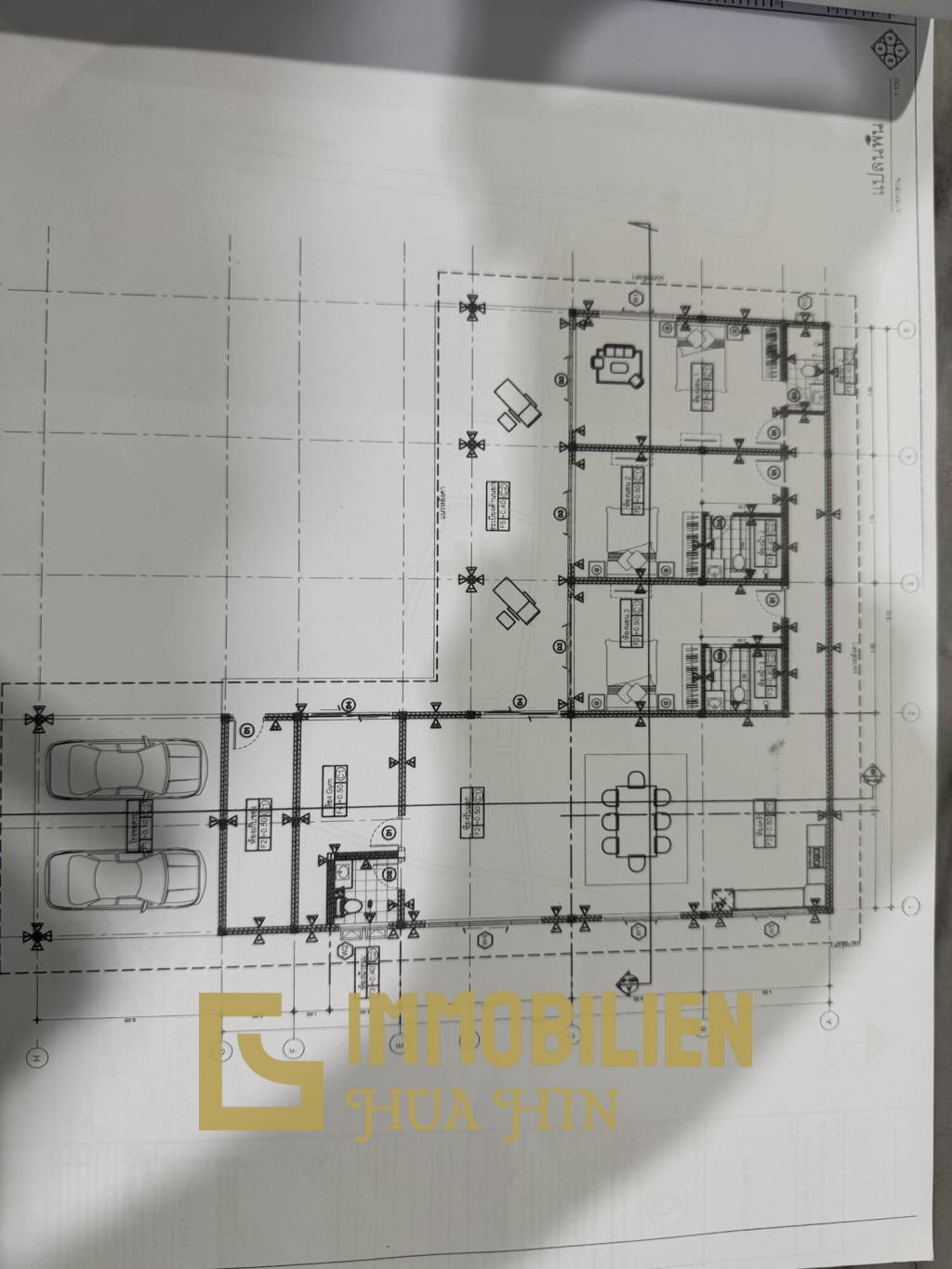 Proche de la plage / 4 chambres / Terrain de 850 m²