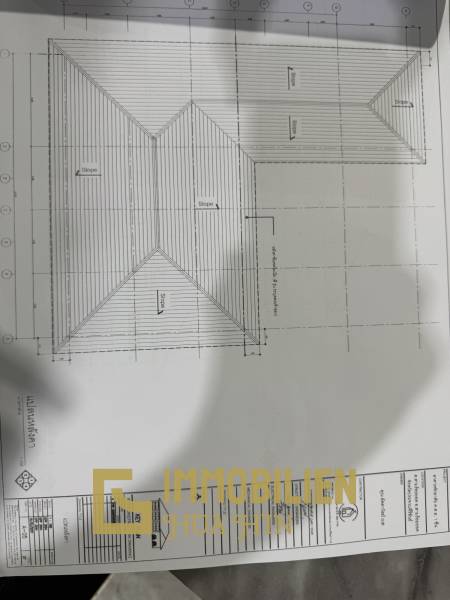 Proche de la plage / 4 chambres / Terrain de 850 m²