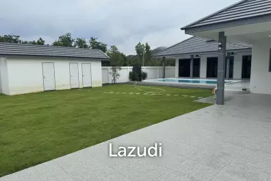 SAM ROI YOT: Modern 4-Bedroom Pool Villa  Khao Kalok Beach