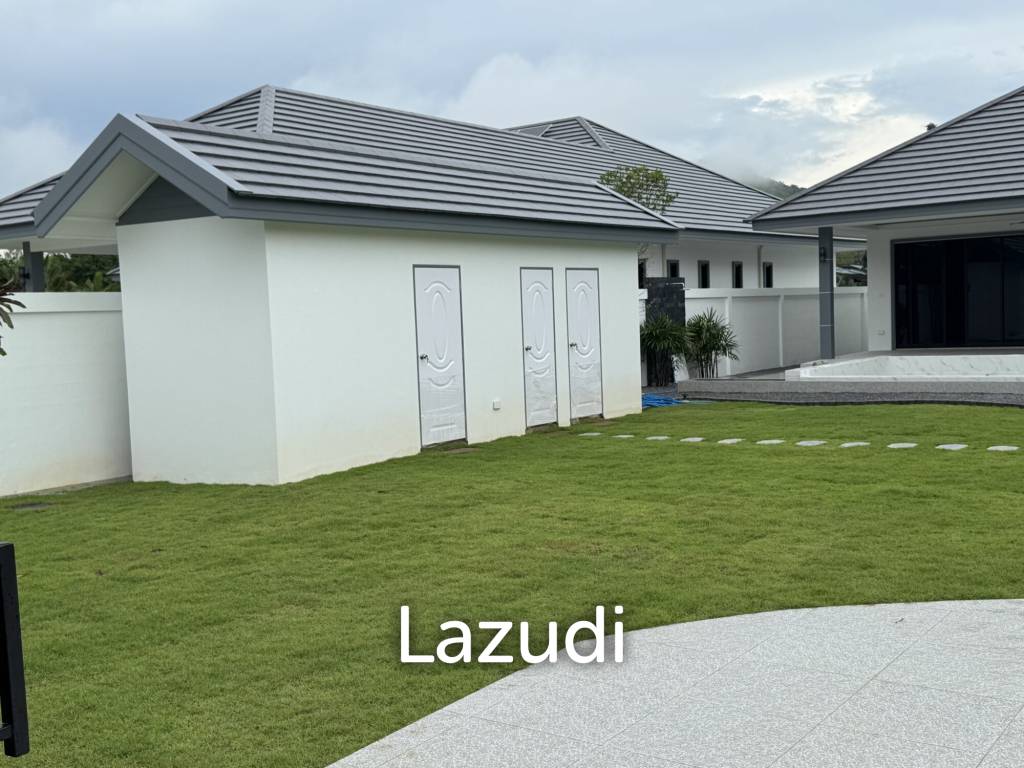 SAM ROI YOT: Modern 4-Bedroom Pool Villa  Khao Kalok Beach