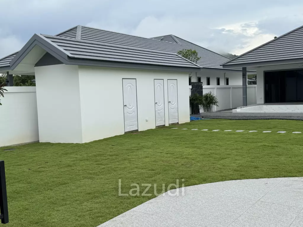 SAM ROI YOT: Modern 4-Bedroom Pool Villa  Khao Kalok Beach