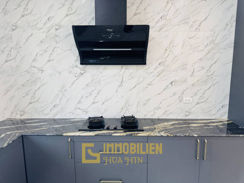 Proche de la plage / 4 chambres / Terrain de 850 m²