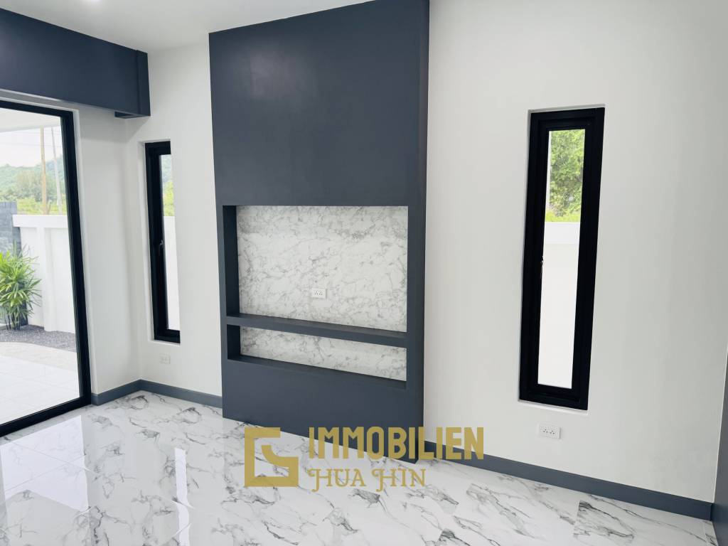 Proche de la plage / 4 chambres / Terrain de 850 m²