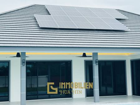 Proche de la plage / 4 chambres / Terrain de 850 m²