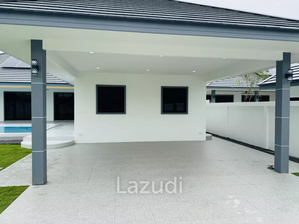 SAM ROI YOT: Modern 4-Bedroom Pool Villa  Khao Kalok Beach