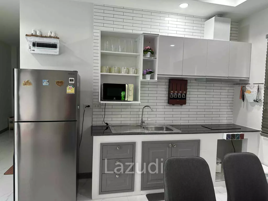 Hin Lek Fai: Spacious 3-Bedroom, 3-bathroom Pool Villa