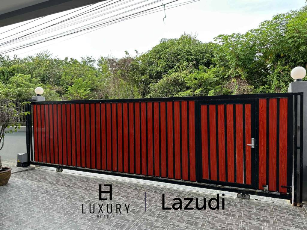 Hin Lek Fai: Spacious 3-Bedroom, 3-bathroom Pool Villa