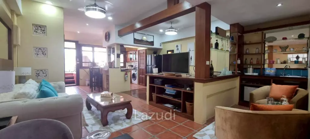 5 Storey Commercial Building In Pratumnak