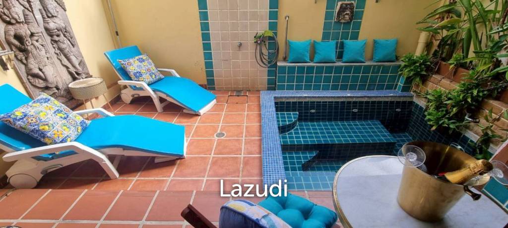 5 Storey Commercial Building In Pratumnak