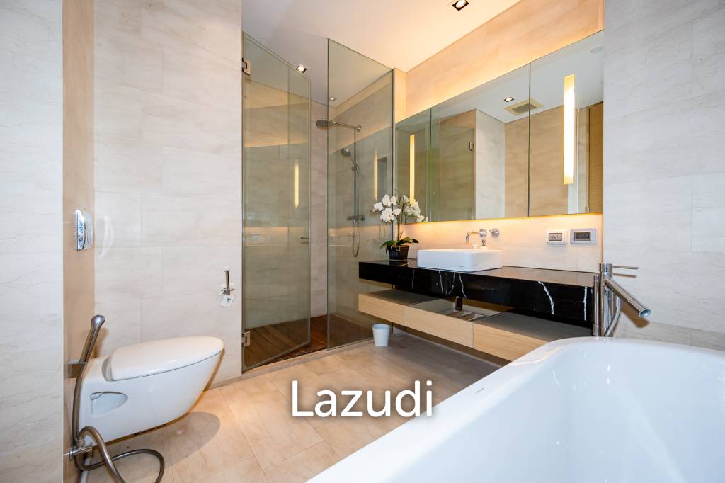 2 Bedroom 2 Bathroom 92 Sq.m Saladaeng Residences