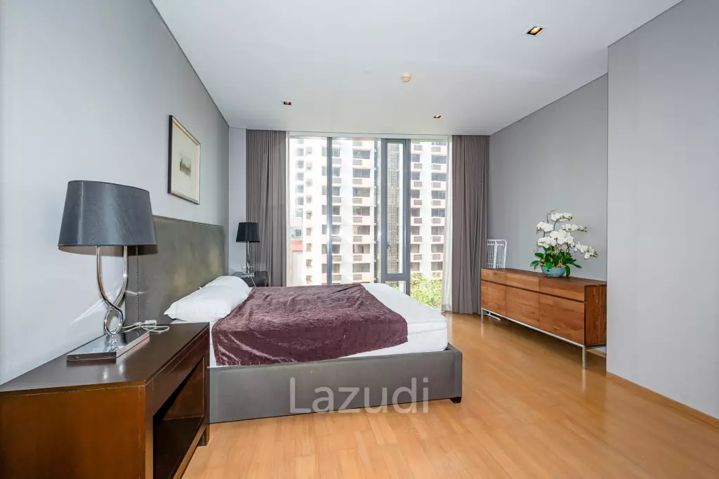 2 Bedroom 2 Bathroom 92 Sq.m Saladaeng Residences