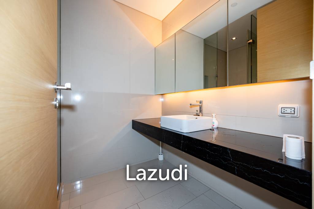 2 Bedroom 2 Bathroom 92 Sq.m Saladaeng Residences