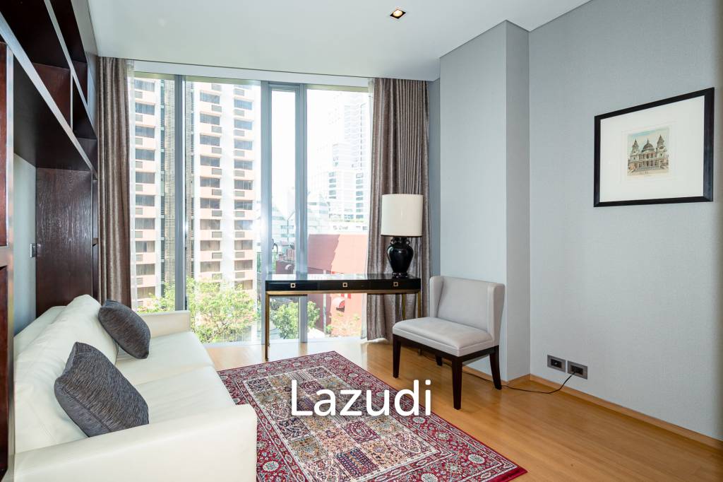2 Bedroom 2 Bathroom 92 Sq.m Saladaeng Residences