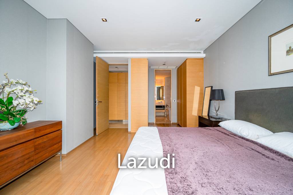 2 Bedroom 2 Bathroom 92 Sq.m Saladaeng Residences