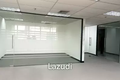Modern Office Space in Paso Tower Bangkok