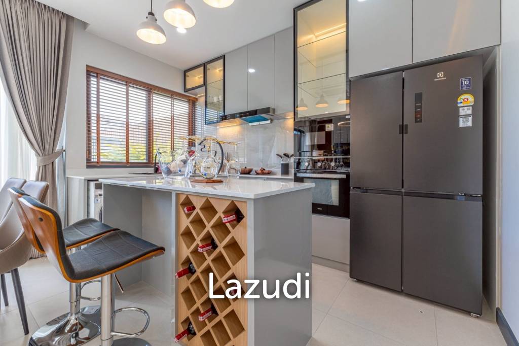 3 Beds 4 Baths 130 SQ.M. Villa In Central Pattaya
