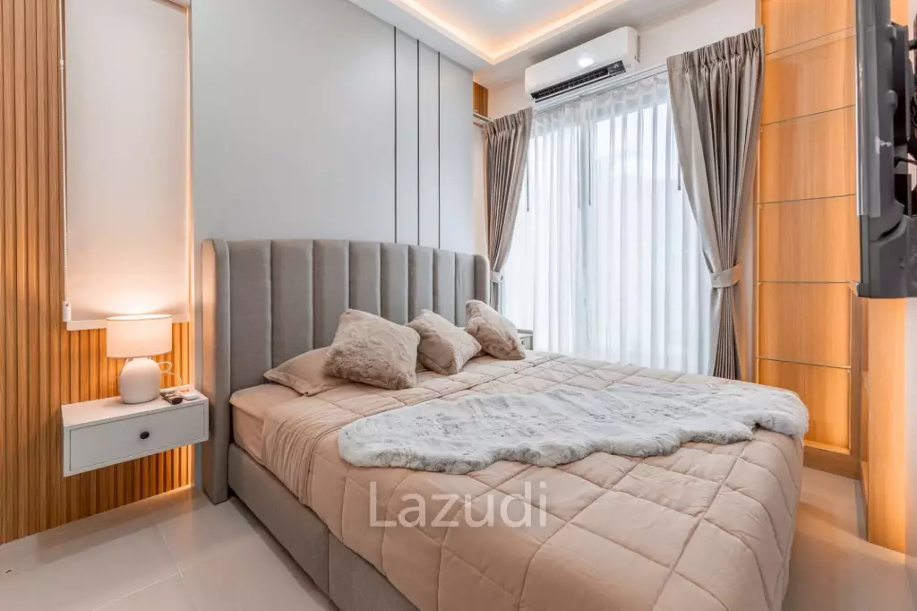 3 Beds 4 Baths 130 SQ.M. Villa In Central Pattaya