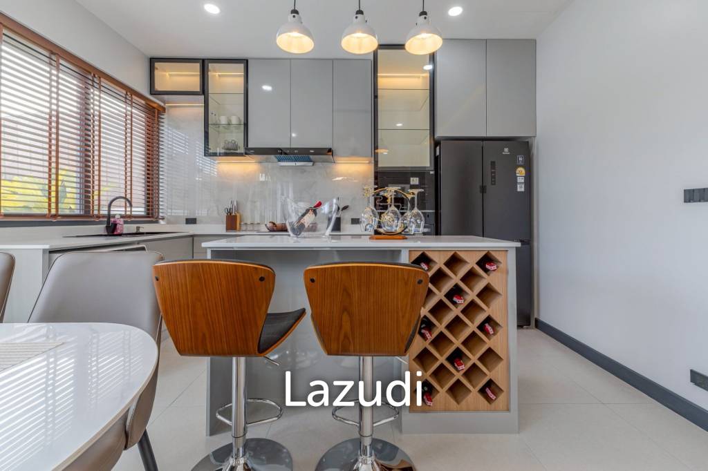 3 Beds 4 Baths 130 SQ.M. Villa In Central Pattaya