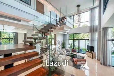 CHA-AM : Luxury Beachfront 6 Bedroom Pool Villa
