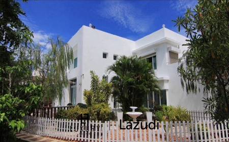 Modern 4-Bedroom Villa with Pool in Hua Hin