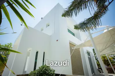 Modern 4-Bedroom Villa with Pool in Hua Hin