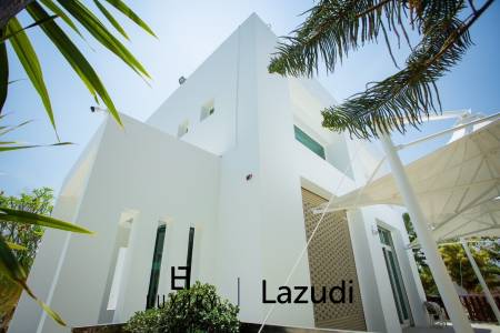 Modern 4-Bedroom Villa with Pool in Hua Hin