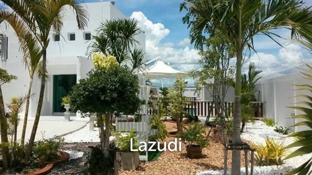 Modern 4-Bedroom Villa with Pool in Hua Hin