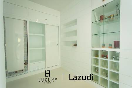 Modern 4-Bedroom Villa with Pool in Hua Hin