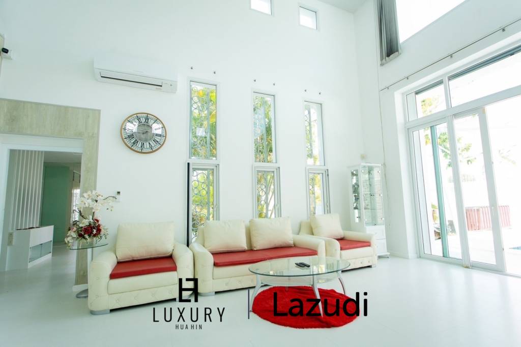 Modern 4-Bedroom Villa with Pool in Hua Hin