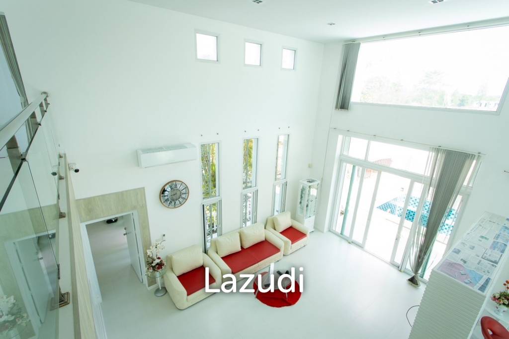 Modern 4-Bedroom Villa with Pool in Hua Hin